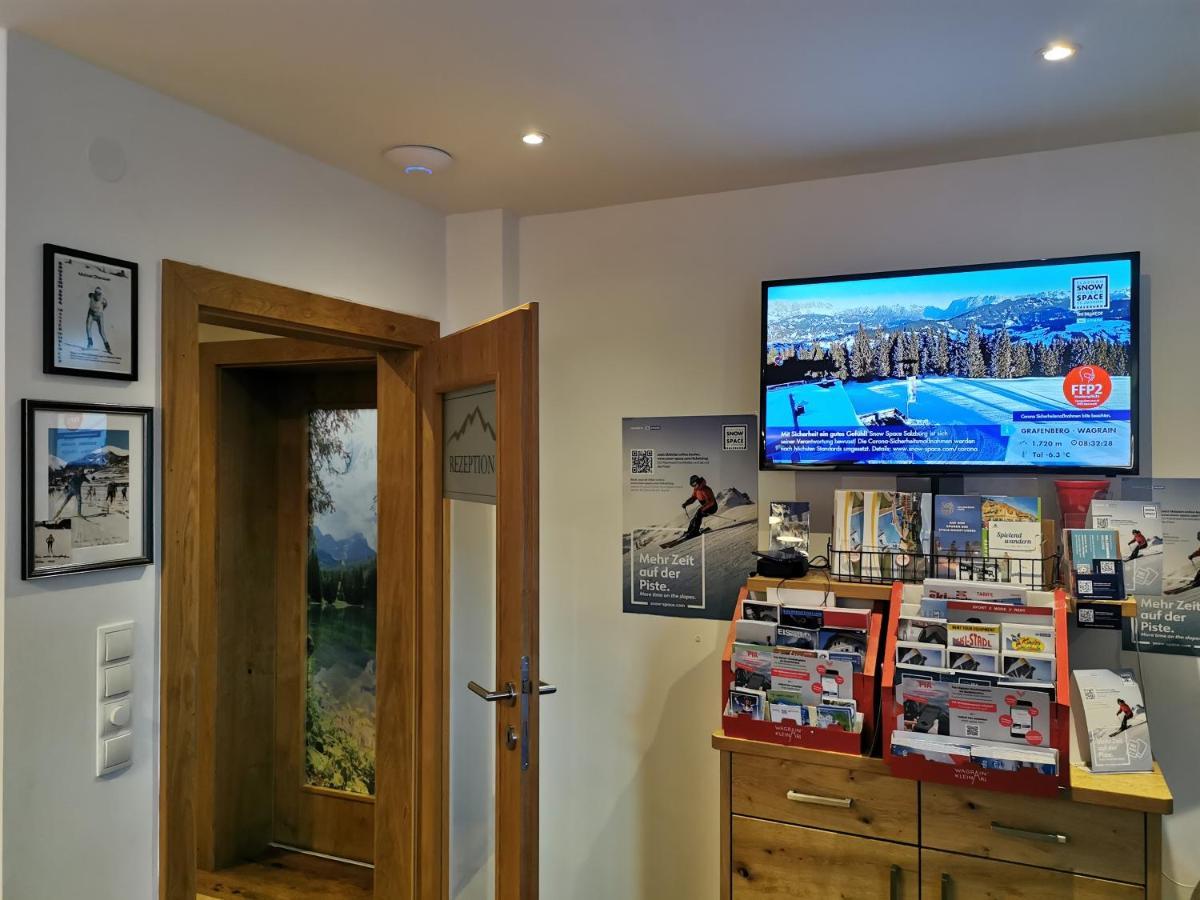 Oberauer Wagrain - Die Eco Familien Hotelpension B&B Экстерьер фото